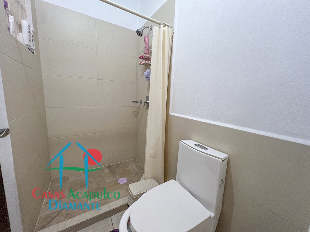 Residencial Caracol Playa Gaviotas suite 704 - Baño completo 2